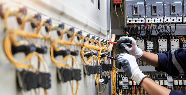 Professional Electrician technician working in West Rancho Dominguez, CA